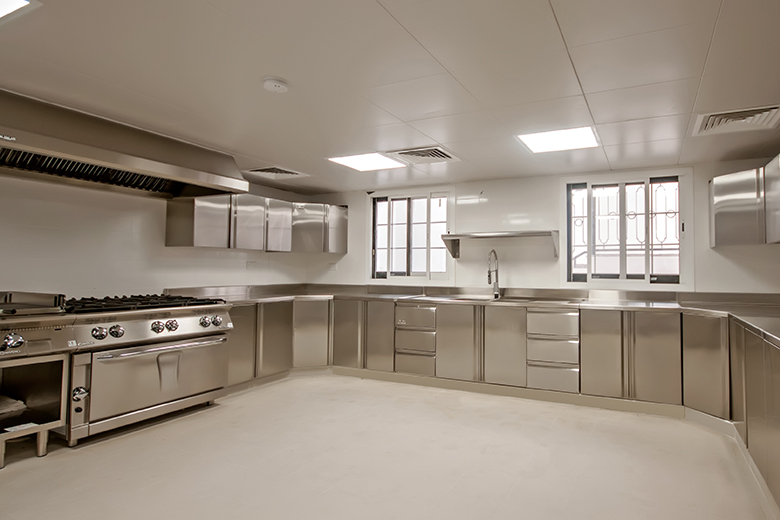 Al-Halabi_Private_Villa_Kitchen-1