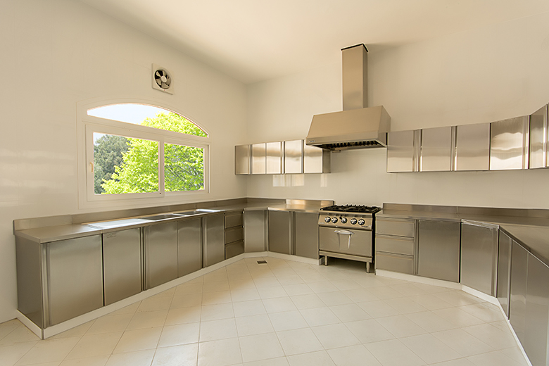 Al-Halabi_Private_Villa_Kitchen-10