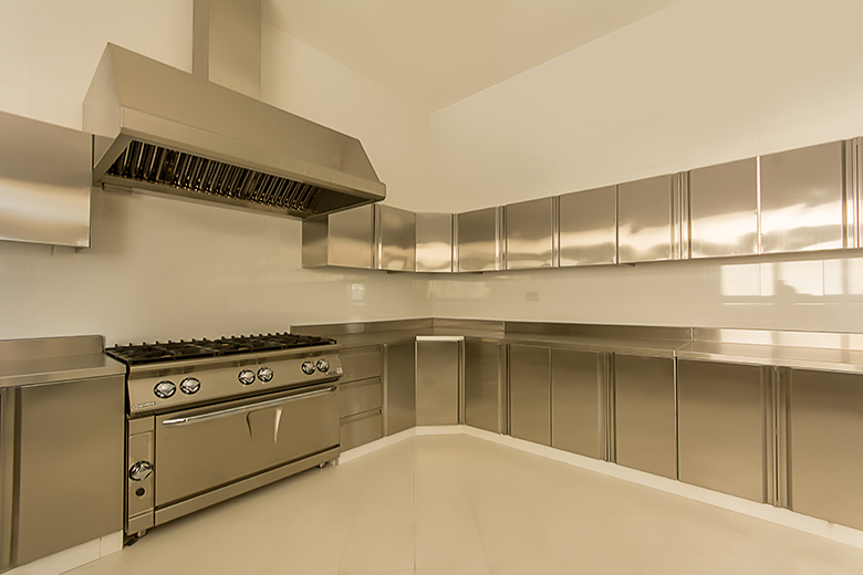 Al-Halabi_Private_Villa_Kitchen-9